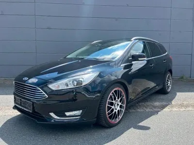 Gebraucht Ford Focus Titanium 150 PS (110 kW) 2017 Schwarz Limousine
