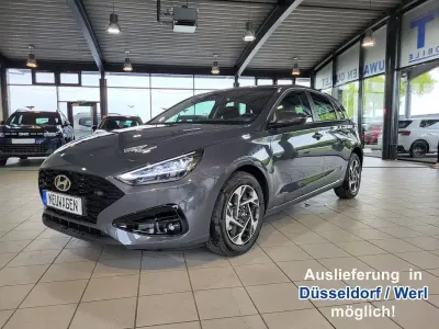 Neu Hyundai i30 GO! 150 PS (110 kW) 2026 Ecotronic grey mineraleffekt Limousine
