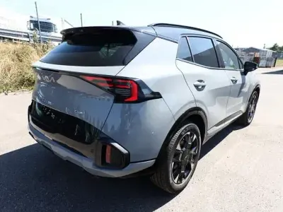 Neu Kia Sportage GT-Line 179 PS (131 kW) 2026 Wolfgrau metallic / dach: schwar wolfgrau metallic / dach: schwar SUV
