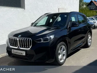 Gebraucht BMW X1 M Sport 204 PS (150 kW) 2025 Saphirschwarz metallic SUV