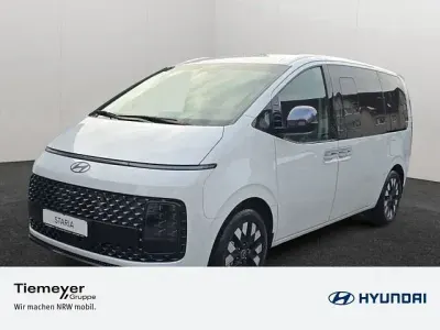 Neu Hyundai Staria Signature 224 PS (164 kW) 2025 Weiß Van / Kleinbus