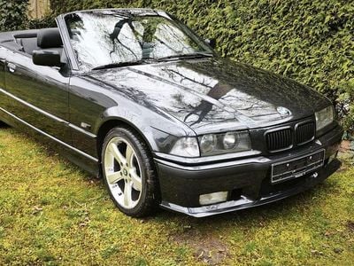 Gebraucht BMW 325 Cabriolet 192 PS (141 kW) 1994 Schwarz Cabrio