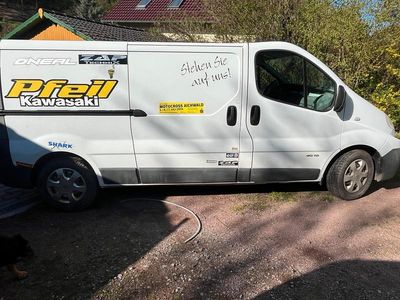 Second-hand Renault Traffic 115 CP (84 kW) 2009 Alb Van