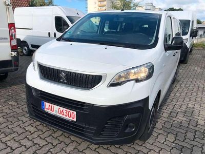Peugeot Traveller