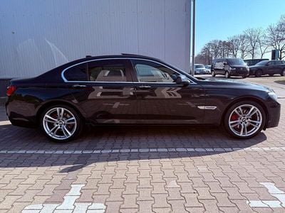 Gebraucht BMW 740 M Sport 306 PS (225 kW) 2009 Schwarz Limousine
