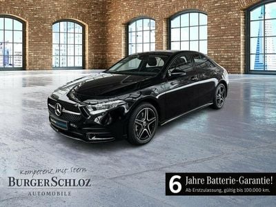 Unilack nachtschwarz Gebraucht 2022 Mercedes A250 AMG Limousine | 26.800 € (Guter Preis)
