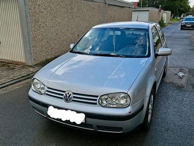 VW Golf IV