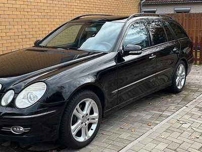 Mercedes E200