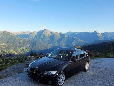 Gebraucht BMW 320 Comfort Edition 170 PS (125 kW) 2009 Schwarz Limousine