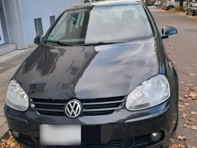 Gebraucht VW Golf V 102 PS (75 kW) 2006 Schwarz Kleinwagen
