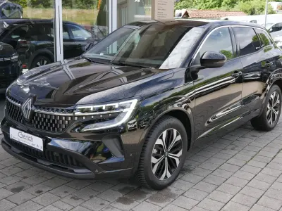 Gebraucht Renault Austral Techno 158 PS (116 kW) 2025 Black pearl schwarz metallic SUV