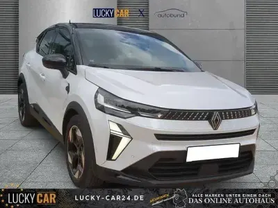 Gebraucht Renault Captur Techno 158 PS (116 kW) 2025 Perlmuttweiß + blackpearlsch SUV