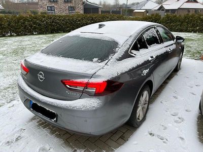 Gebraucht Opel Insignia Edition 136 PS (100 kW) 2018 Grau Limousine