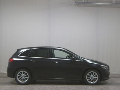 Mercedes B200