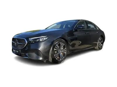 Gebraucht Mercedes E220 197 PS (144 kW) 2025 Andere Limousine