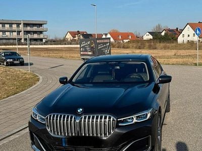 Occasion BMW 745e Efficient Dynamics 394 PK (289 kW) 2020 Grijs Sedan