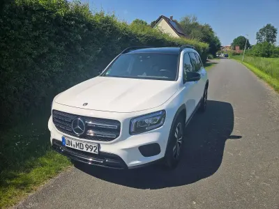 Gebraucht Mercedes GLB250 Progressive 224 PS (164 kW) 2021 Weiß SUV