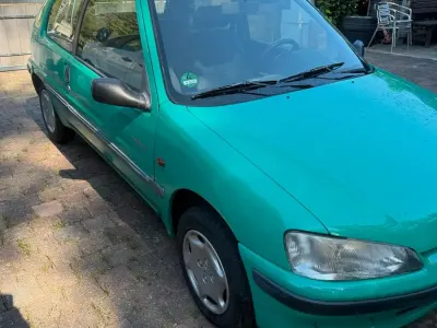 Gebraucht Peugeot 106 60 PS (44 kW) 1997 Grün Kleinwagen