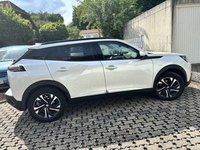 Peugeot e-2008