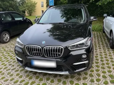 Gebraucht BMW X1 Advantage 192 PS (141 kW) 2018 Schwarz SUV