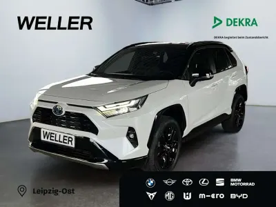 Gebraucht Toyota RAV4 Hybrid Style 218 PS (160 kW) 2025 Pearl white (089)/ attitude bl SUV