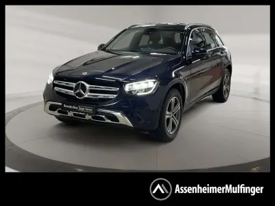 Używany Mercedes GLC220 Exclusive 194 KM (142 kW) 2022 Niebieski SUV