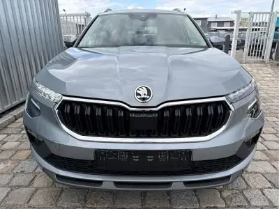 Neu Skoda Kamiq Selection 116 PS (85 kW) 2026 Smokey diamond metallic SUV