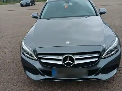 Gebraucht Mercedes C220 170 PS (125 kW) 2017 Grau Kombi