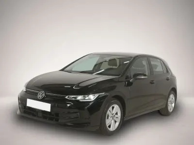 Gebraucht VW Golf VIII Life 116 PS (85 kW) 2025 Grenadillschwarz metallic Limousine