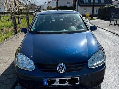 Gebraucht VW Golf V 75 PS (55 kW) 2005 Blau Kleinwagen