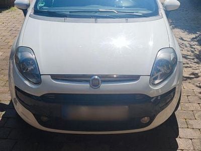 Gebraucht Fiat Punto Evo 77 PS (56 kW) 2011 Weiß Kleinwagen