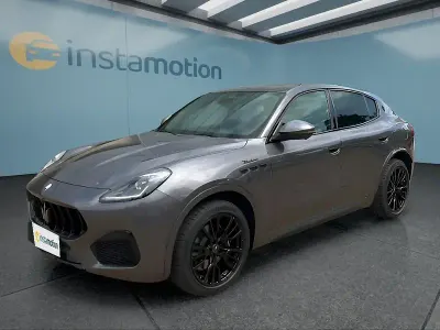 Neu Maserati Grecale 330 PS (242 kW) 2026 Grau SUV