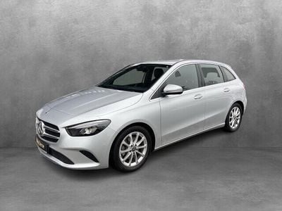 Gebraucht Mercedes B200 Progressive 163 PS (119 kW) 2020 Silber Van / Kleinbus