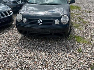 VW Polo