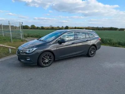 Gebraucht Opel Astra Innovation 200 PS (147 kW) 2016 Grau Kombi