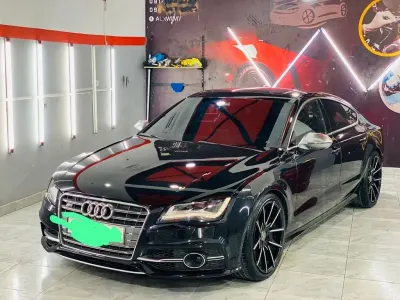 Używany Audi S7 Sportback Sport 420 KM (308 kW) 2013 Czarny Hatchback