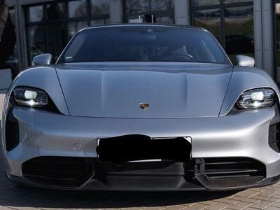 Porsche Taycan Turbo S