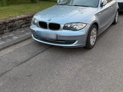 Używany BMW 116 122 KM (89 kW) 2008 Niebieski Hatchback