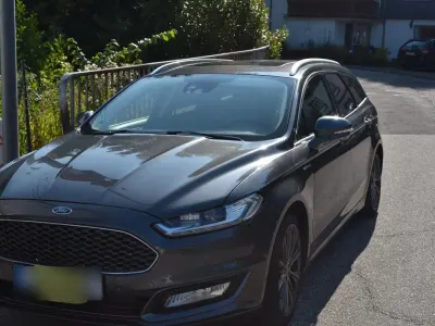 Gebraucht Ford Mondeo Vignale 211 PS (155 kW) 2018 Grau Limousine