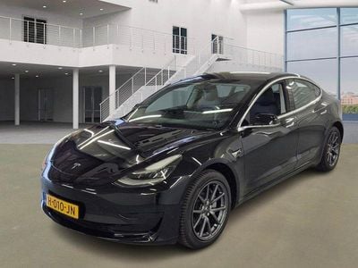 Usado Tesla Model 3 Standard Range 225 kW (306 HP) 2020 Preto Sedan