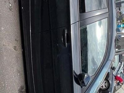 Usata BMW 116 122 CV (89 kW) 2010 Nero Utilitaria