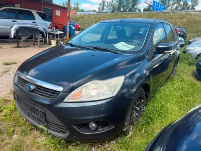 Gebraucht Ford Focus 113 PS (83 kW) 2009 Grau Limousine