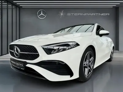 Gebraucht Mercedes A200 AMG 150 PS (110 kW) 2025 Weiß Limousine