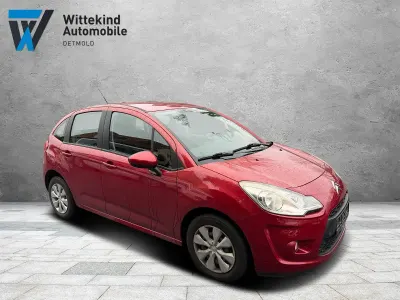 Gebraucht Citroën C3 Tendance 95 PS (69 kW) 2011 Rot Limousine