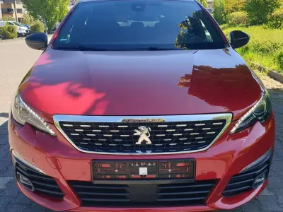 Gebraucht Peugeot 308 GT-line 131 PS (96 kW) 2020 Rot Limousine