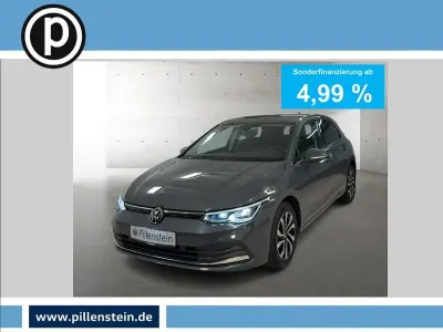 Gebraucht VW Golf VIII Active 150 PS (110 kW) 2023 Grau Limousine