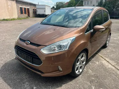 Gebraucht Ford B-MAX 120 PS (88 kW) 2012 Braun Van / Kleinbus