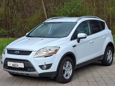 Gebraucht Ford Kuga Champions Edition 140 PS (102 kW) 2012 Weiß SUV