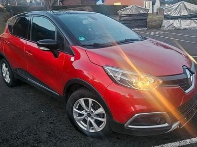 Gebraucht Renault Captur 120 PS (88 kW) 2015 Rot SUV