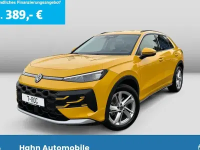 Neu VW T-Roc Life 150 PS (110 kW) 2026 Gelb SUV